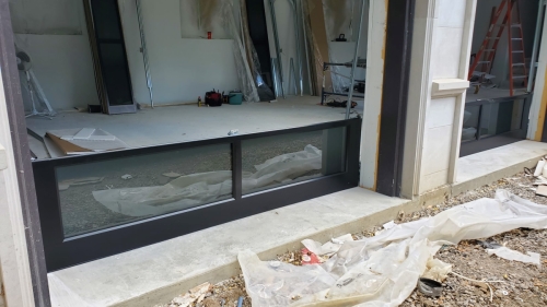 glass-garage-door-installation3